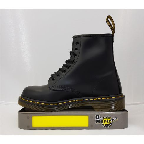 2112025590003_5687_1_drmartens_1460z__sm-b_8_eye_boot_black_smoot_5bc15099.jpg