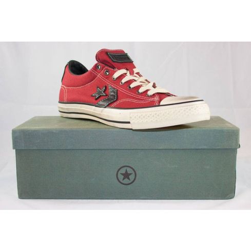 2112070620007_18705_1_converse_john_varvatos_str_plr_ox_redblk_747c5293.jpg