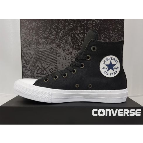 2611745600004_667_1_converse_ct_2_hi_blackwhite_68394d48.jpg